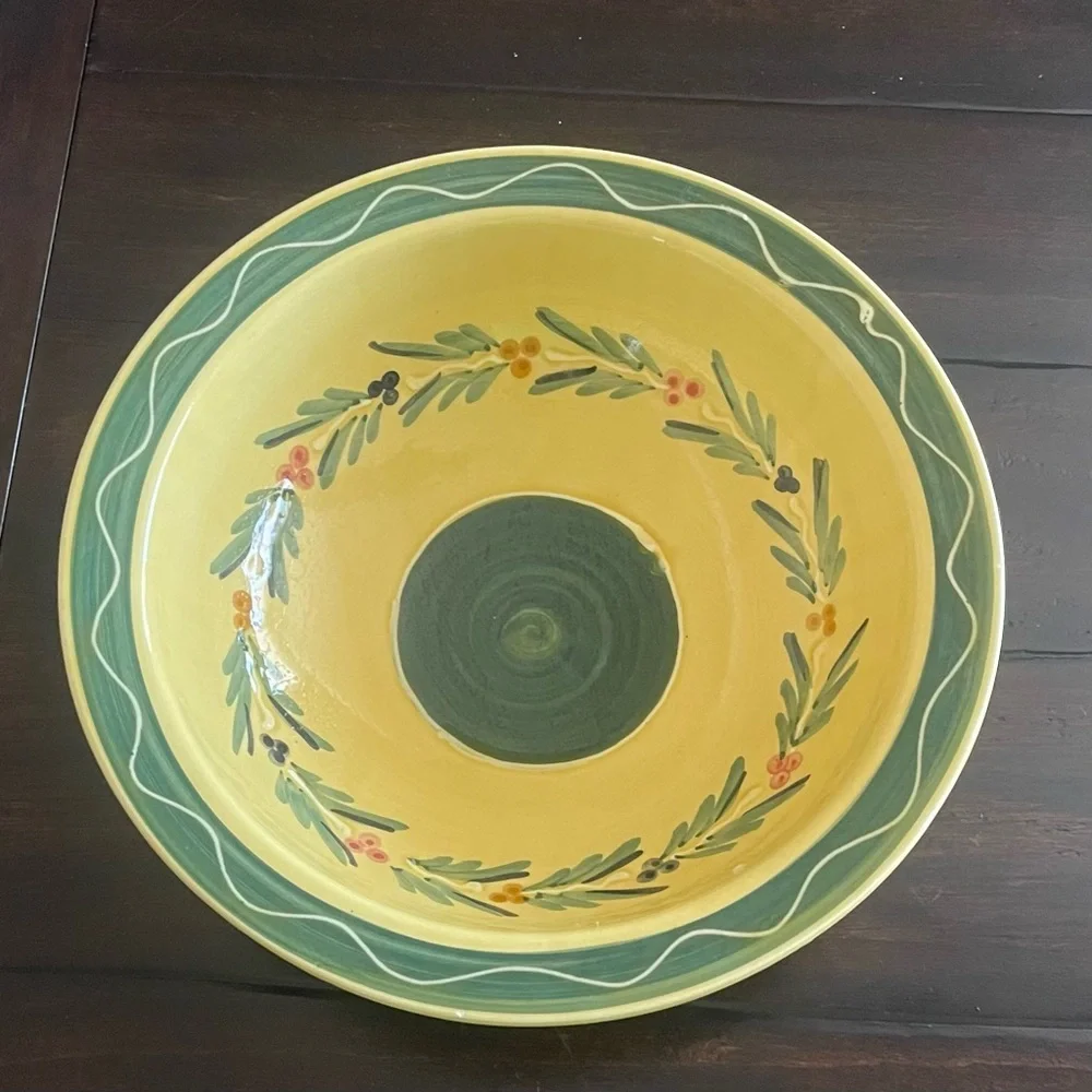 Williams Sonoma Handcrafted Yellow and Green Ceramic Bowl Set